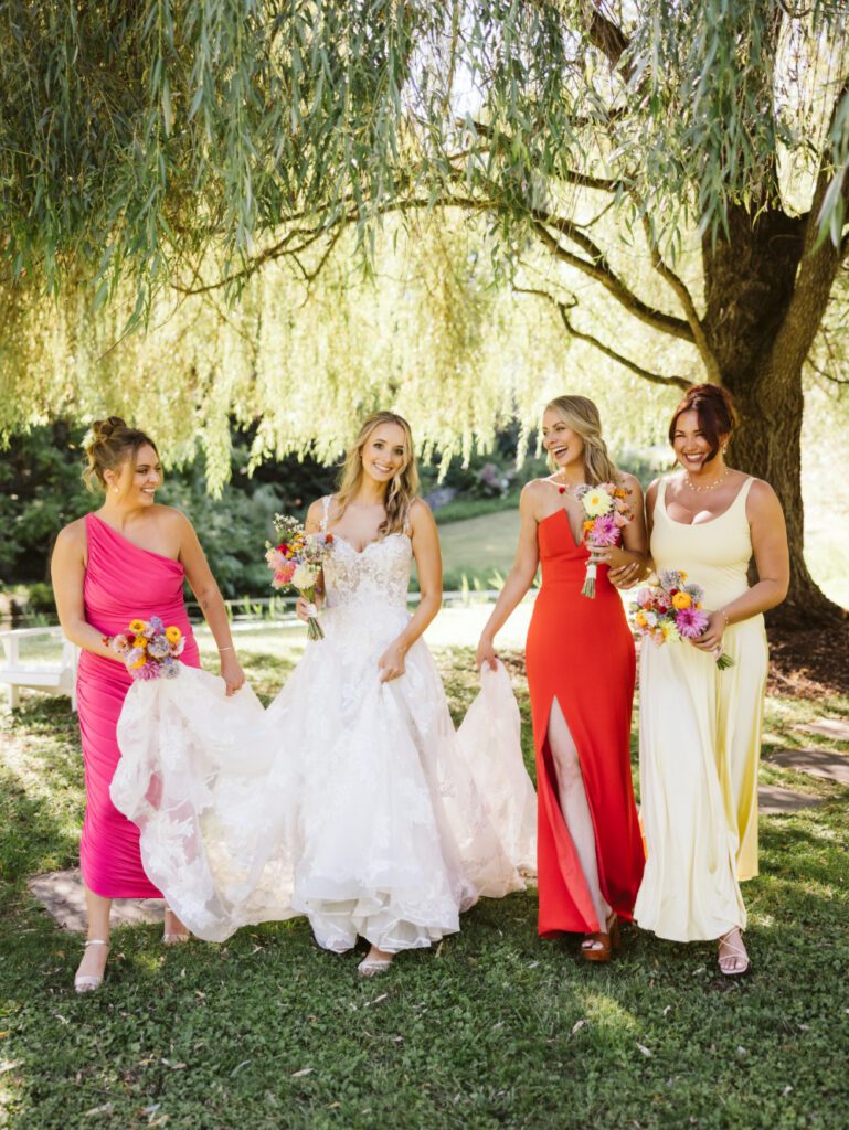 buttermilk falls inn wedding portraits