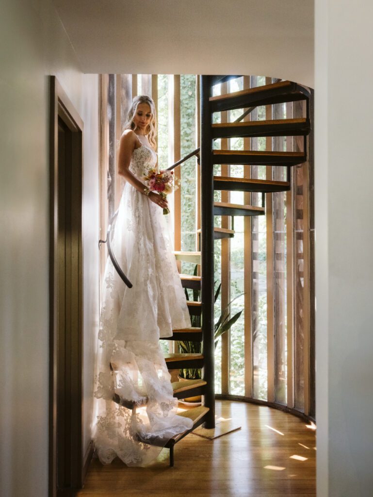 buttermilk falls inn wedding portraits