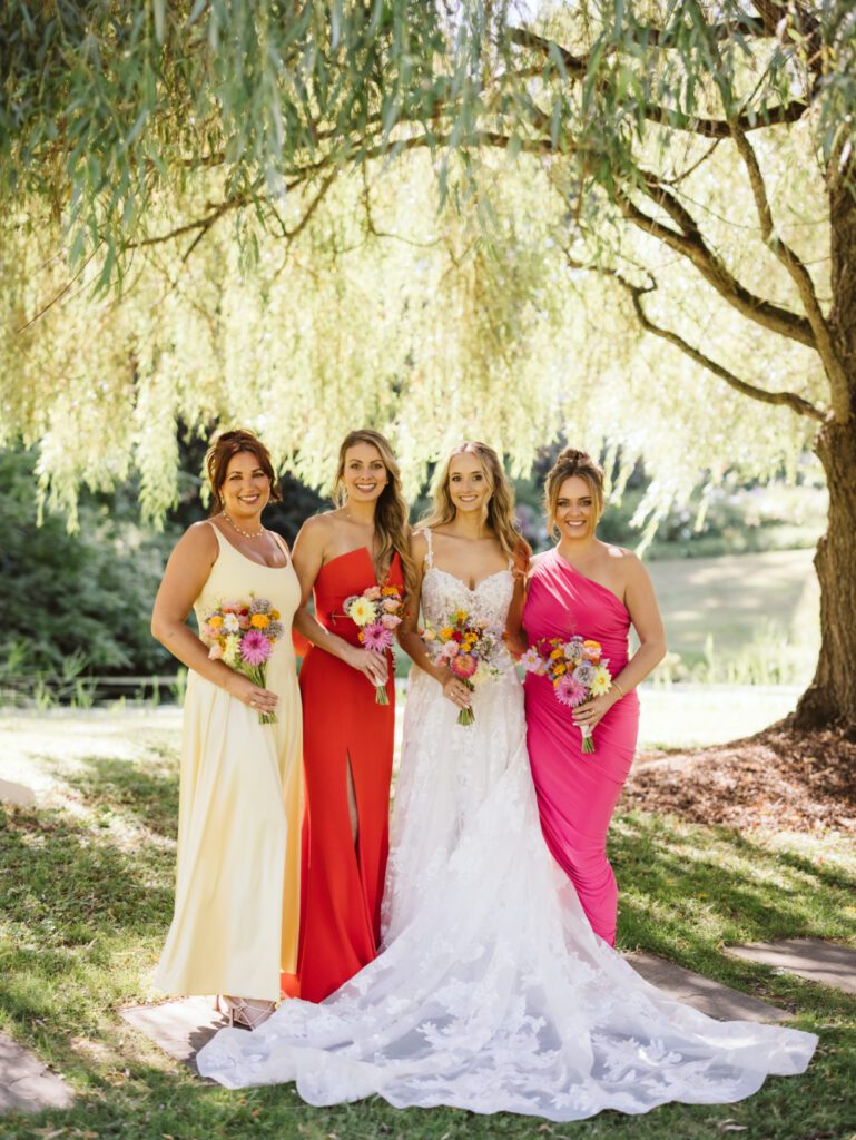 buttermilk falls inn wedding portraits