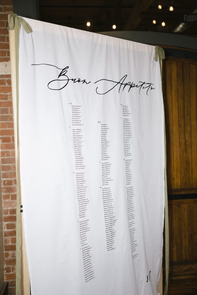 city winery wedding cocktail hour