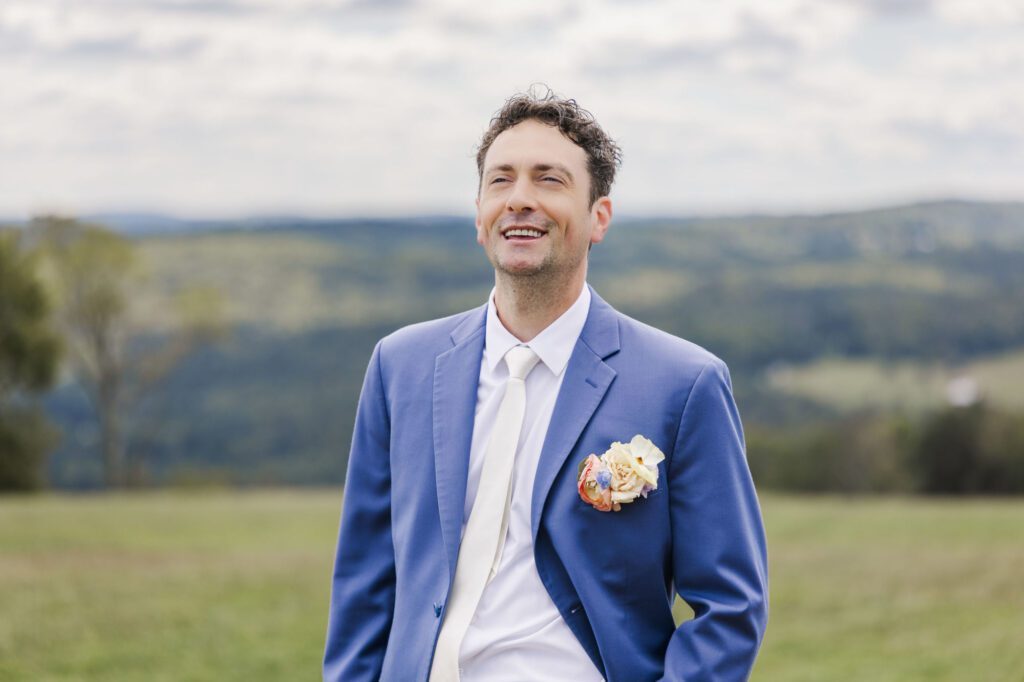 first looks at seminary hill wedding