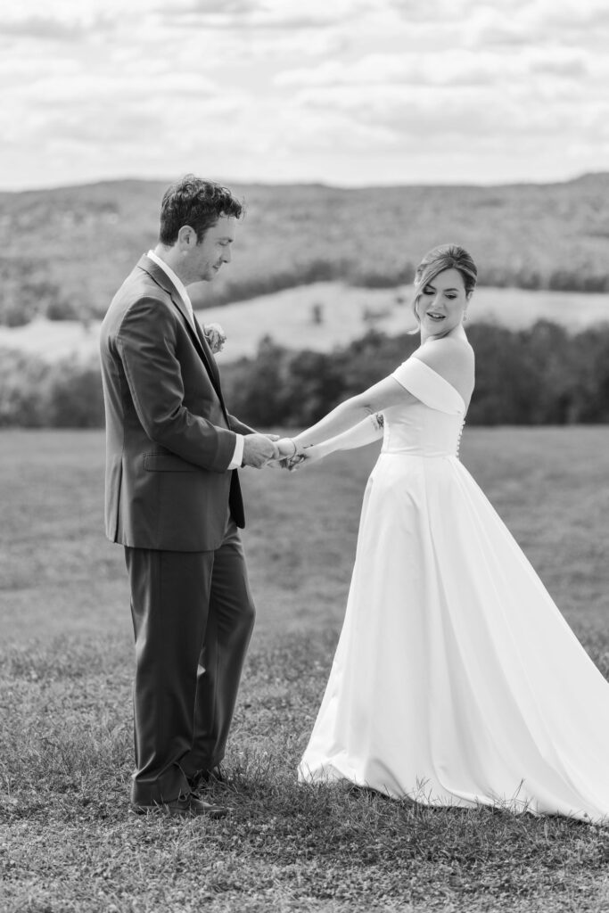 first looks at seminary hill wedding