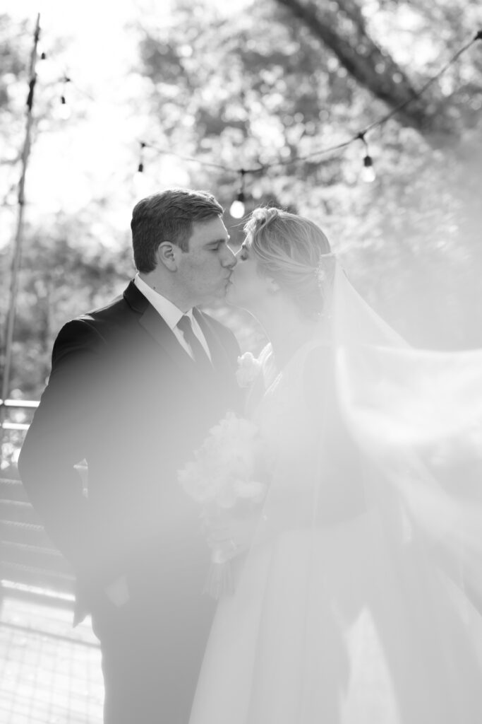 wedding portraits at city winery nyc
