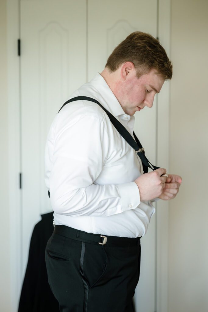 getting ready photos for wedding at city winery nyc