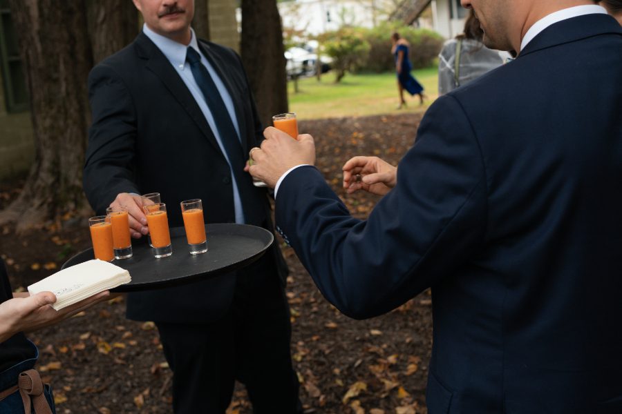 cocktail hour on the north branch inn lawn