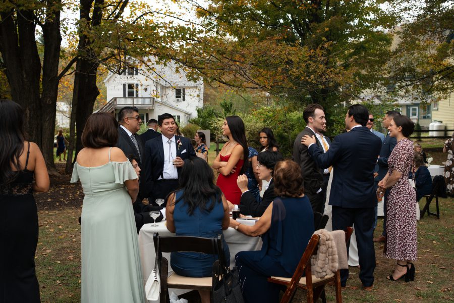 cocktail hour on the north branch inn lawn