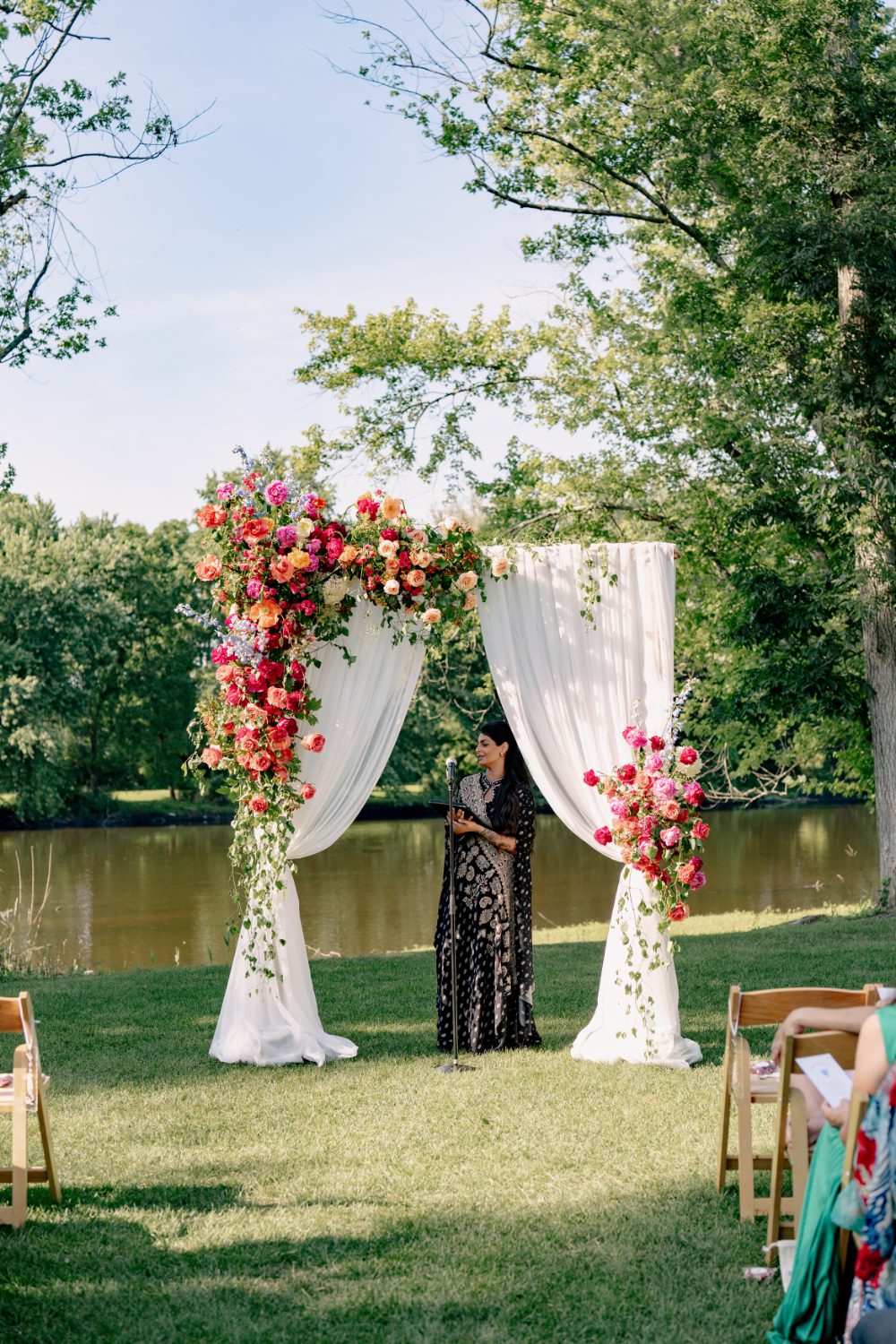 OUTDOOR WEDDING CEREMONY AT CITY WINERY HUDSON VALLEY
