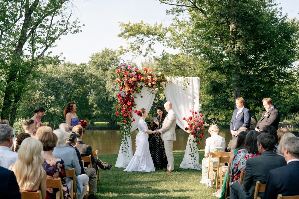 OUTDOOR WEDDING CEREMONY AT CITY WINERY HUDSON VALLEY