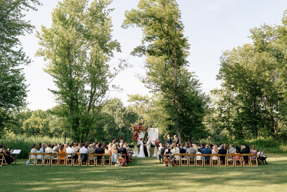 OUTDOOR WEDDING CEREMONY AT CITY WINERY HUDSON VALLEY