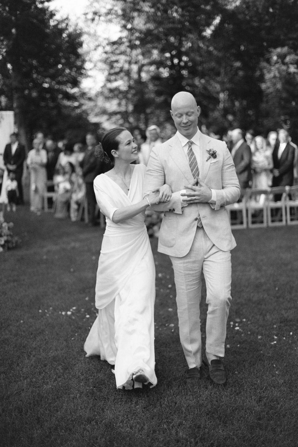 OUTDOOR WEDDING CEREMONY AT CITY WINERY HUDSON VALLEY