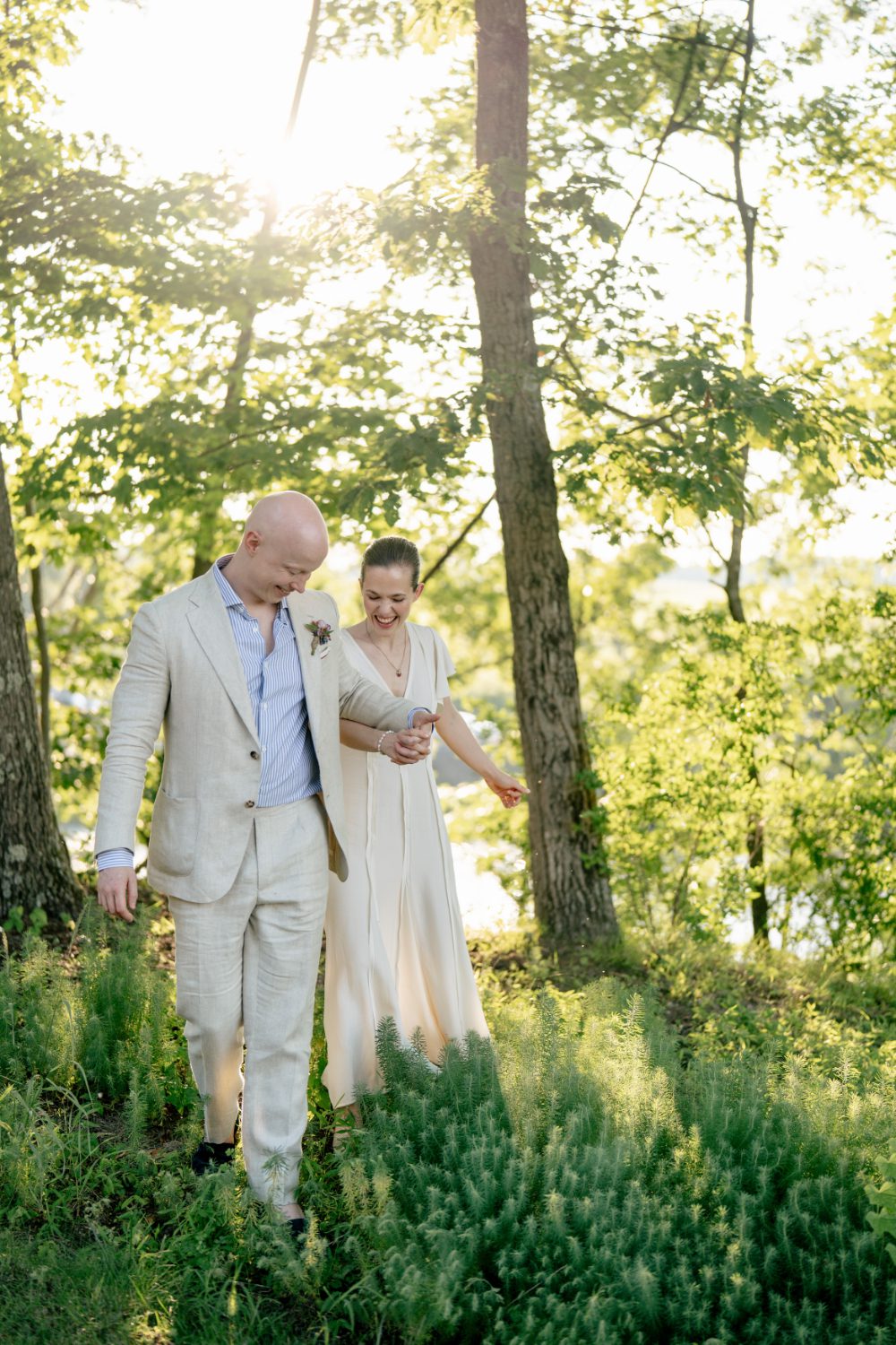 BRIDE AND GROOM PORTRAITS AT WINERY HUDSON VALLEY WEDDING