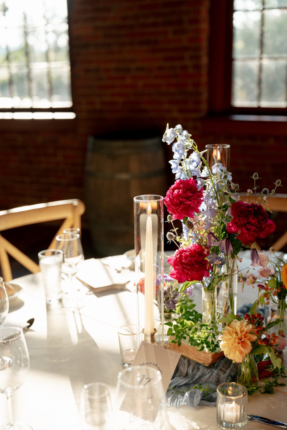 RECEPTION DETAILS AT WINERY HUDSON VALLEY WEDDING