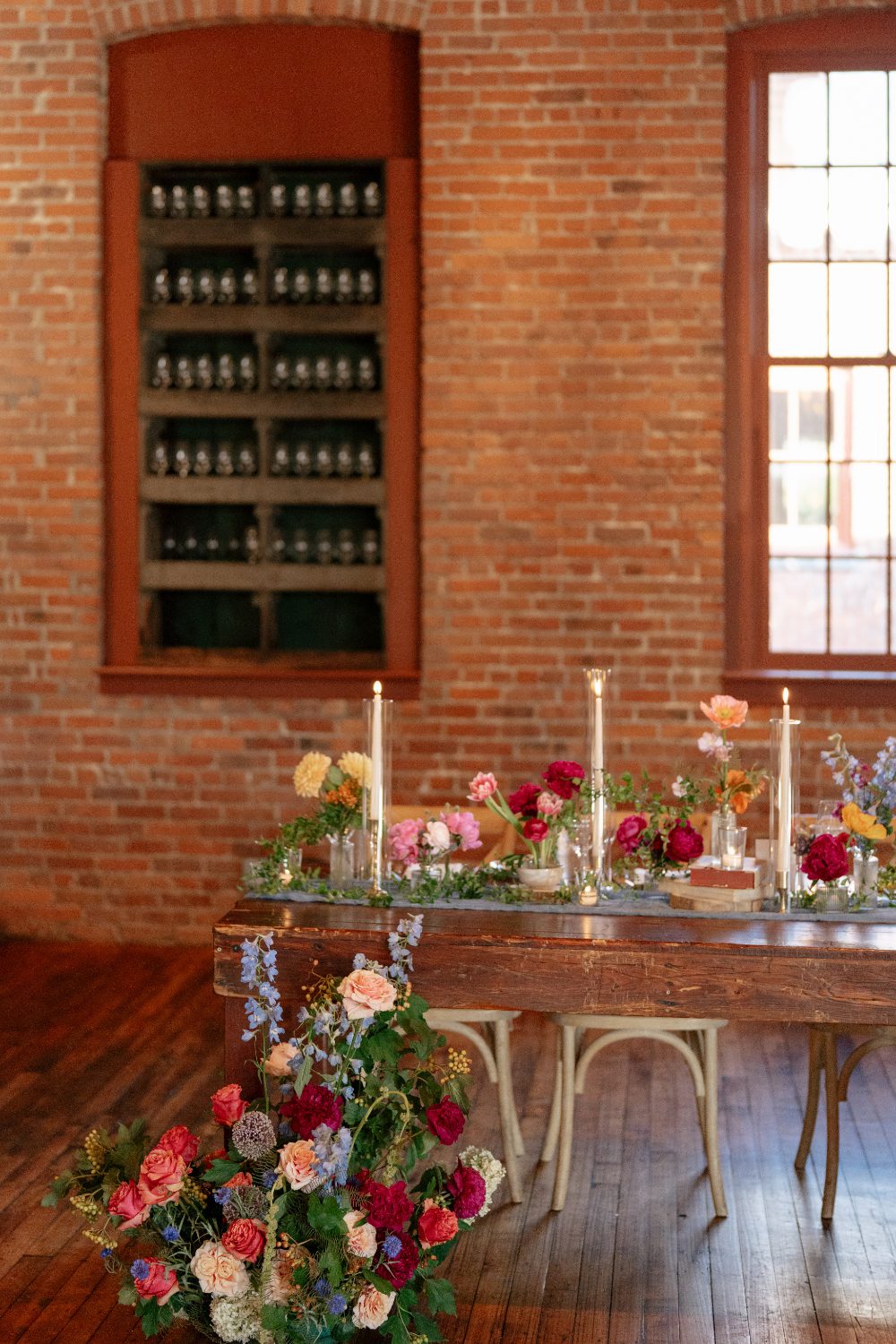 RECEPTION DETAILS AT WINERY HUDSON VALLEY WEDDING