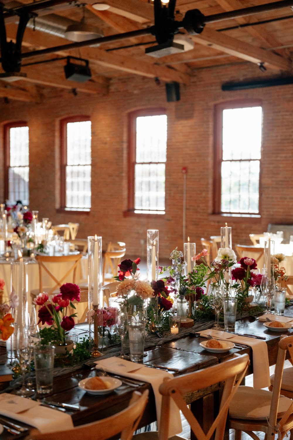 RECEPTION DETAILS AT WINERY HUDSON VALLEY WEDDING