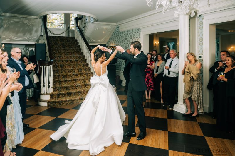 first dance checkered floor lounsbury house wedding